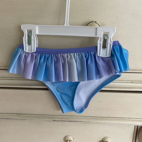 Disney Frozen 3 piece swim wear 2T - Picture 3 of 9